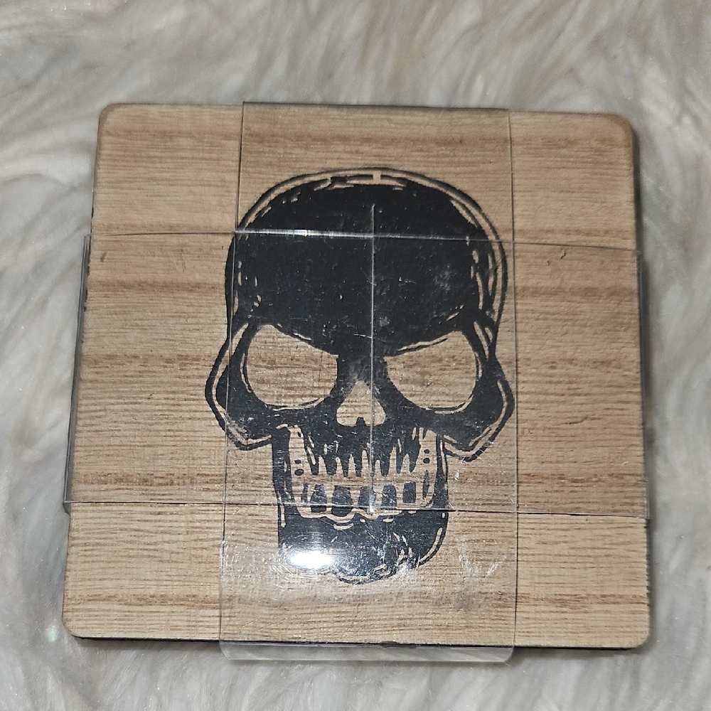 Set of 4 Wooden Skull Coasters | HomeGoods | Distressed Black Edging | New
